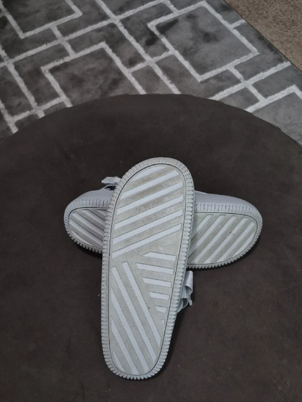 Nike Men’s Light Gray Slip-On Slingback Sandals
